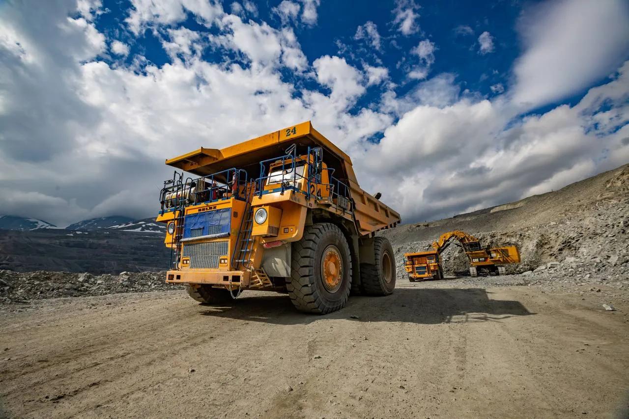 Mining Equipment 4